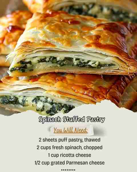🥐 Spinach Stuffed Pastry 🥐 Indulge in these delicious Spinach Stuffed Pastries! They are perfect a...