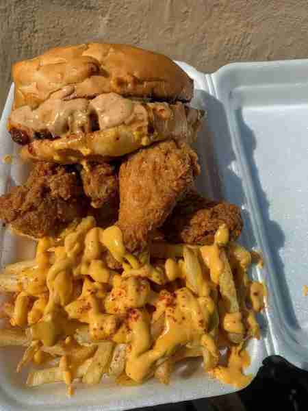 YUMMY 🤤