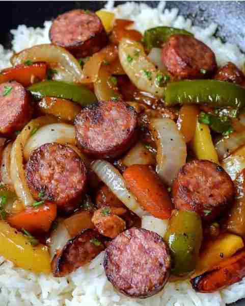 One-Pan Sausage, Onion, and Bell Pepper Ingredients 1 package beef smoked sausage (or your preferre...