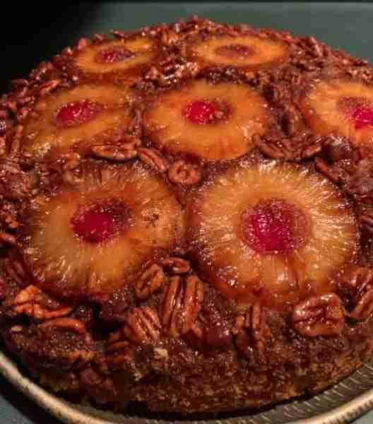 Made Upside Down Candied Pecan Pineapple Cake ! I love this quick & easy recipe and it’s a treat for...