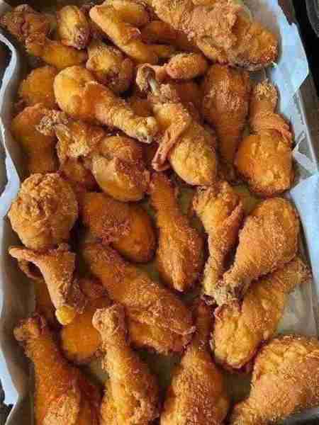 Southern Fried Chicken Don't Lose This Recipe Ingredients: 2 beaten egg 1 cup milk 2 teaspoon paprik...
