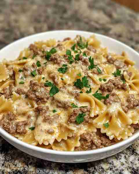 This Beef and Bowtie Pasta with Alfredo Sauce is a creamy, cheesy masterpiece that’s perfect for any...