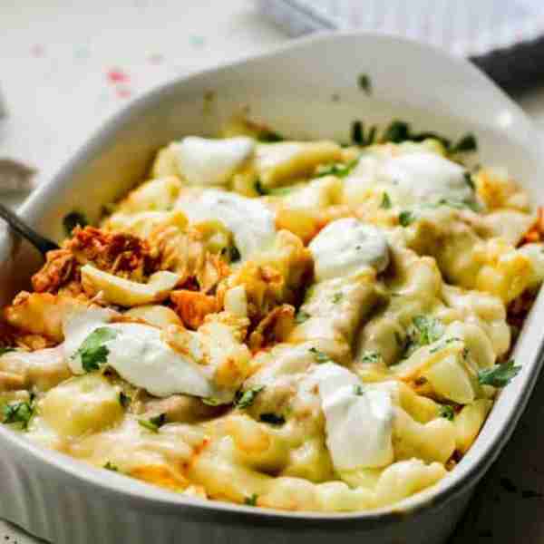 Spice up your dinner routine with this low carb buffalo chicken casserole! https://lowcarbinspirati...