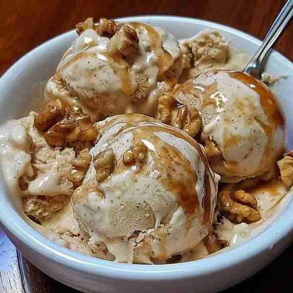 Maple Walnut Ice Cream