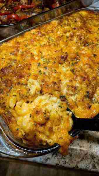 Baked Mac and Cheese Ingredients: 2 ½ cups elbow macaroni 4 tbsp unsalted butter ¼ cup all-purpose f...