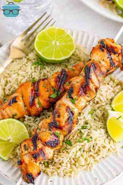 GRILLED HONEY LIME CHICKEN SKEWERS----> https://www.thecountrycook.net/honey-lime-chicken-skewers/ H...