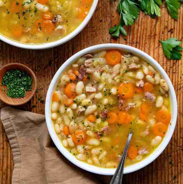 RECIPE✅: https://iamhomesteader.com/navy-bean-ham-bone-soup/ The preparation and ingredients in thi...