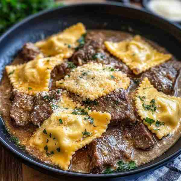One Pan Cheesy Steak Ravioli with Garlic Butter Ingredients: 12 oz cheese-filled ravioli (fresh or f...