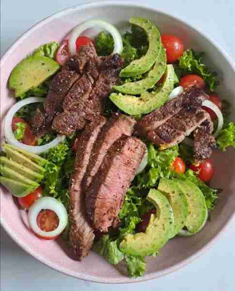Fresh, flavorful, and loaded with protein! This Perfect Steak Salad brings together juicy grilled st...