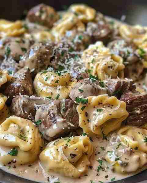 Beef & Parmesan Tortellini in Creamy Sauce Ingredients: 8 oz of beef chuck, cubed 12 oz of cheese to...