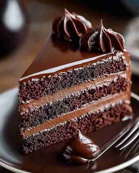 Chocolate Cake with Silky Mousse – The Ultimate Indulgence!