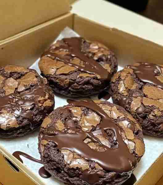 Brownie Mix Cookies – The Easiest, Fudgiest Cookies Ever! 😲🍪😋❤️ DON’T LOSE THIS RECIPE – it’s you...