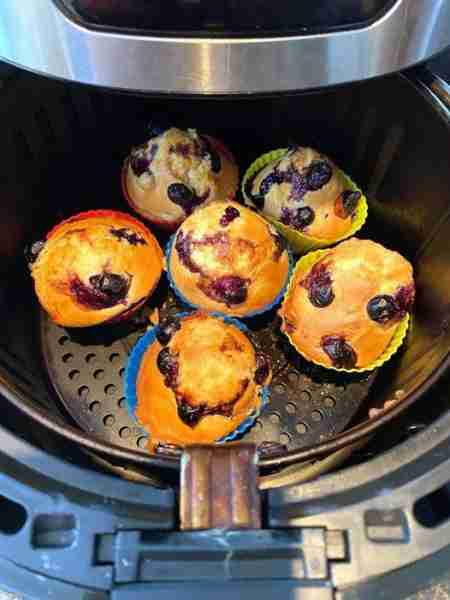 Air Fryer Blueberry Muffins. Soft and fluffy blueberry muffins in minutes. I ate this for breakfast...