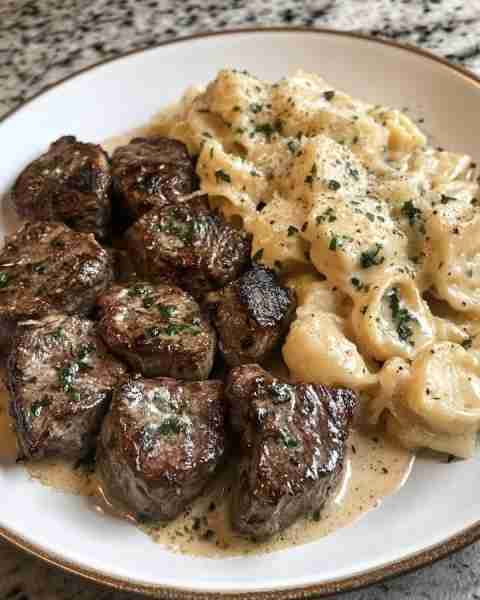 🥩 Buttery Steak Bites & Silky Parmesan Pasta Pockets Ingredients: For the Steak Bites: 1 lb sirloin...