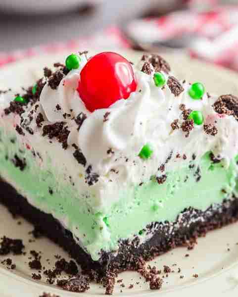 Best St. Patrick’s Dessert Lasagna Recipe Ingredients: 36 Oreos, finely crushed 1 stick unsalted but...