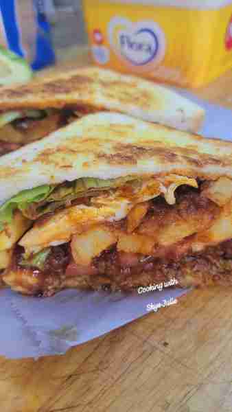 MASALA STEAK AND EGG WITH CHIPS Recipe MASALA STEAK 1 Kg Tenderised Steak Oil 3 Onions Salt to taste...