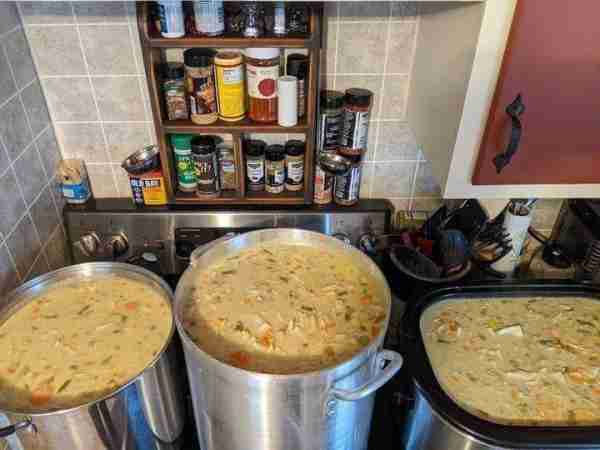 Chicken pot pie soup