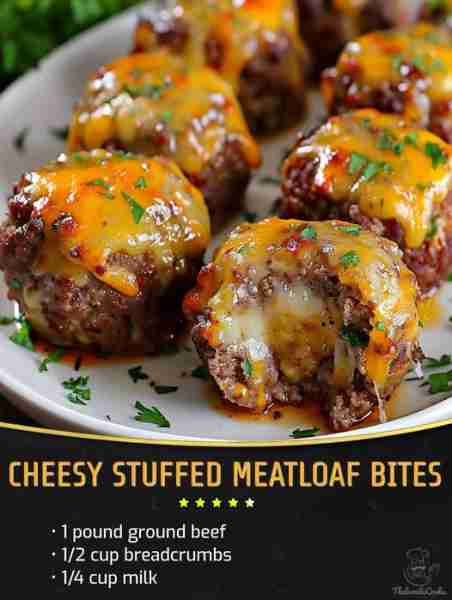 Cheesy Stuffed Meatloaf Bites Ingredients: 1 pound ground beef 1/2 cup breadcrumbs 1/4 cup milk 1 la...