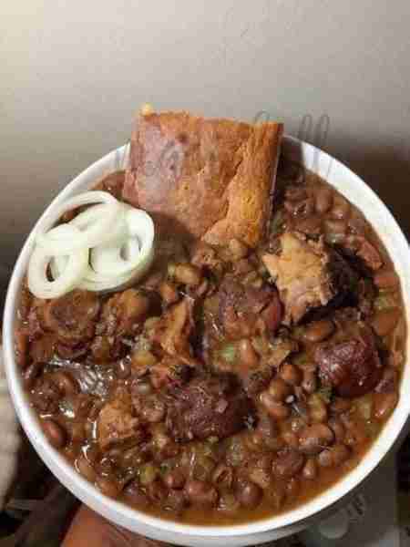 Made Pinto Beans Ham Hocks Cornbread And Pickled Onions 😋 ! It turned out delicious! I love this qu...