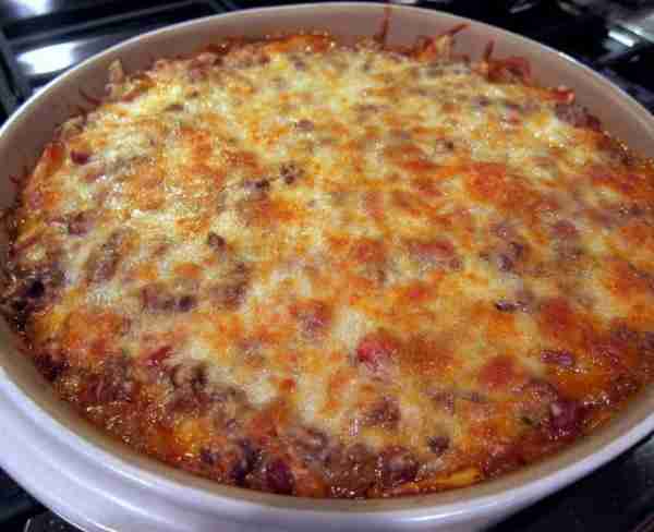 MEXICAN CASSEROLE Ingredients: 1 pound lean ground beef 1 can Ranch Style beans 1 10-12 ounce bag to...