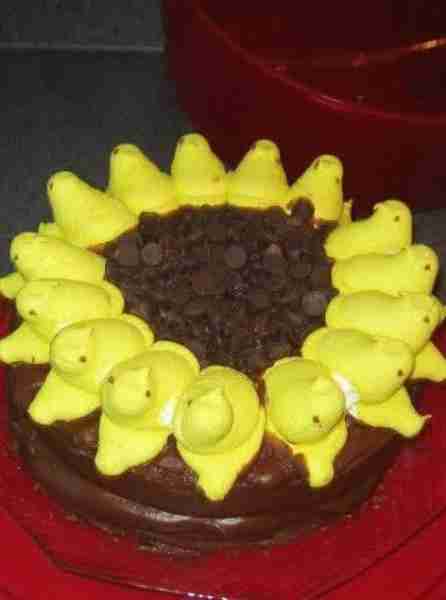 Sunflower Easter Peep Chocolate Cake (Let the kids help.) This is a cute little cake that you can ma...