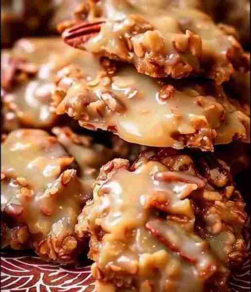 No-Bake Coconut Pecan Praline Dreams 🥥🌰 Don't Lose This Recipe 🫵 🍪 Ingredients: • 2 cups Granula...