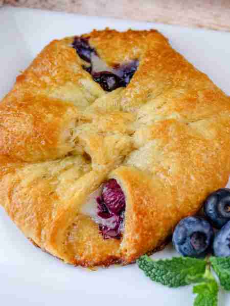 Fruity cream cheese delights ready in under 30 minutes!