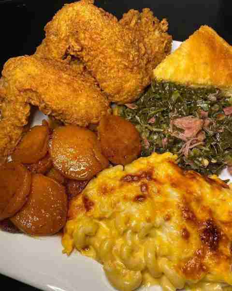 Made Mac n cheese with Crispy Fried Chicken Recipe ! I love this quick & easy recipe and it’s a trea...
