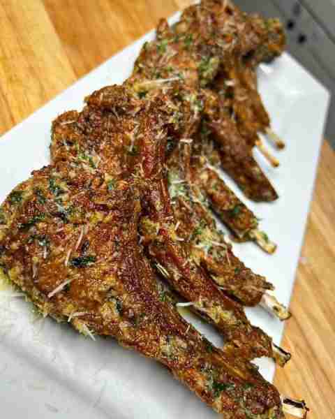 Made Garlic Parmesan Fried Lamb Chops ! I love this quick & easy recipe and it’s a treat for Beginne...