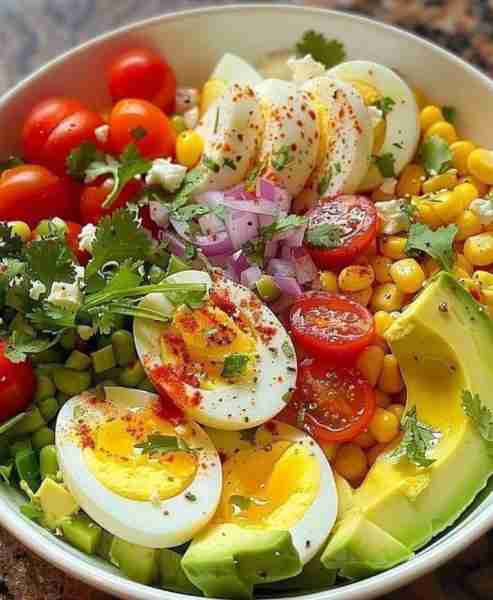 Avocado Egg Salad Bowl Ingredients: 2 boiled eggs, halved 1/2 avocado, sliced 1/2 cup cherry tomatoe...