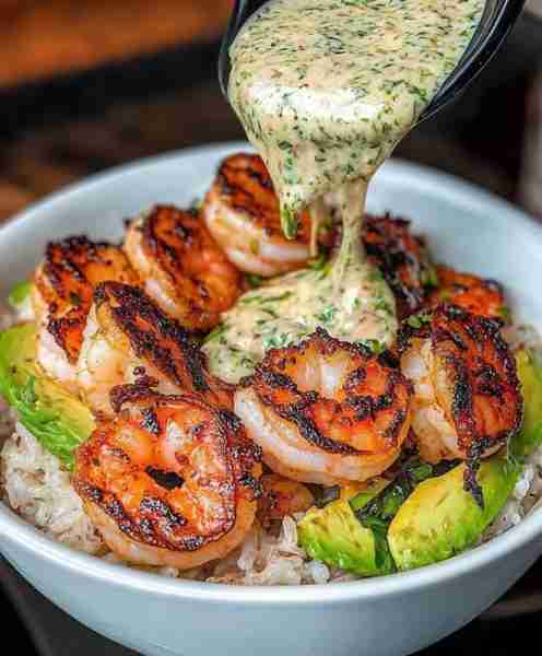 Zesty Shrimp & Avocado Rice Bowls with Cilantro Lime Sauce 🍤🥑– Ready in 20 minutes, a burst of fre...