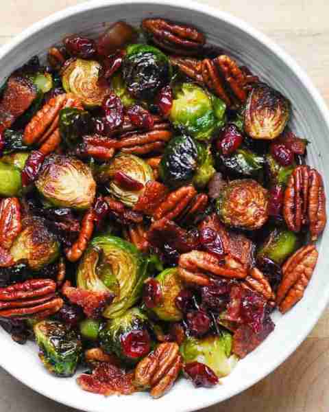 Roasted Brussels Sprouts with Bacon, Toasted Pecans, and Dried Cranberries. 🥗 SIDE DISH or SALAD.🥗
