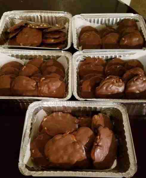 "I have been making these for about a year now... Everyone calls it “crack” cause they cant stop eat...