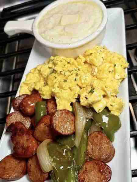 What drink is needed to eat this breakfast 🤔🔥