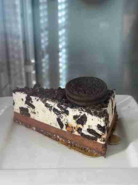 Easy No-Bake Oreo Cheesecake (5 Ingredients) Ingredients (no-bake, 5 ingredients): • 20 Oreo cookies...