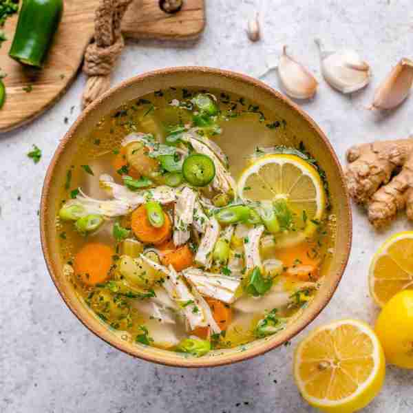 Our Lemon Ginger Turkey or Chicken Soup recipe is truly satisfying! ❤️🫚🍋 We LOVE leftover roast tu...