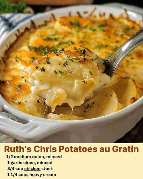 Ruth's Chris Steakhouse Potatoes Au Gratin Copycat Recipe ❤️ Ingredients: 1/2 medium onion, minced 1...