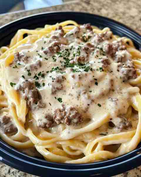 Cajun Garlic Butter Beef Linguine with Parmesan Cream Sauce Ingredients: 1 lb ground beef 12 oz ling...