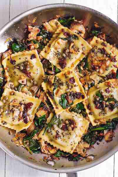 Italian Ravioli with Spinach, Artichokes, Capers, Sun-Dried Tomatoes in 30 minutes! 🍅🍅 (with store...