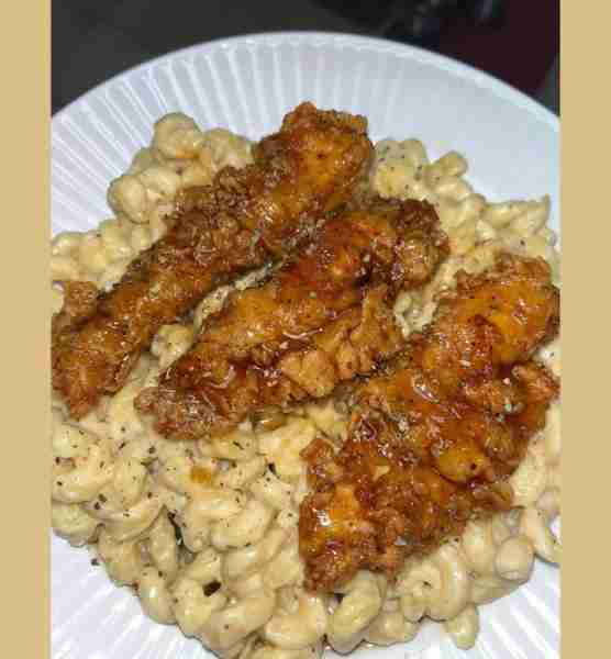 Copycat Applebee’s Honey Pepper Chicken Mac and Cheese recipe Ingredients: For Honey Pepper Chicken:...