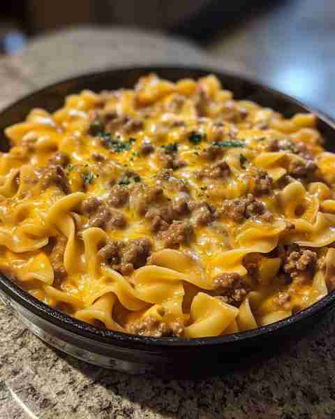 Creamy Velveeta Beef & Noodles Skillet Ingredients: 1 lb ground beef 12 oz egg noodles 1 tablespoon...