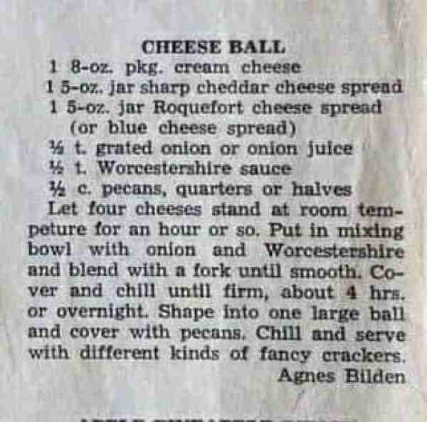 Cheese Ball ( This is so good with the Vidalia Onions in it!) #VidaliaOnions #cheeseball #appetizers