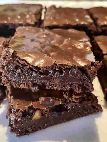 Lunchroom Ladies Brownies-50 year old recipe! Ingredients: 1 cup butter 1/2 cup cocoa 2 cup flour 2...
