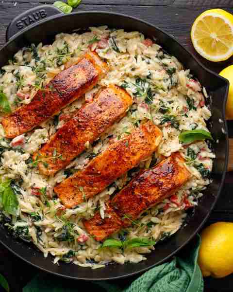 Creamy Salmon & Spinach Orzo with Roasted Red Bell Peppers, Parmesan, and Lemon.🫑🍋Your new favorit...
