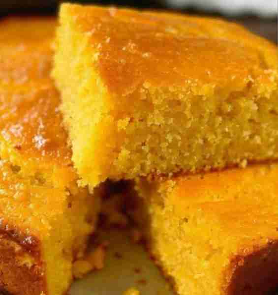 Easy Sweet Cornbread Recipe Ingredients: - 1 cup yellow cornmeal - 1 cup all-purpose flour - 1/4 cup...