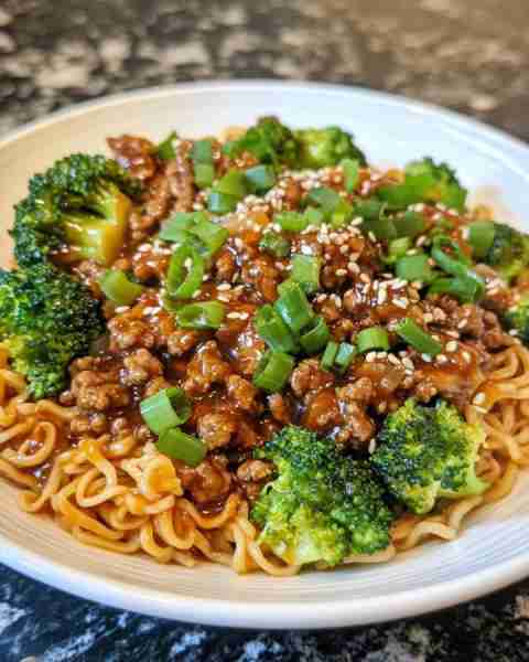 Easy One-Pot Mongolian Beef Ramen with Ground Beef Ingredients: 1 lb ground beef 2 packs of ramen no...