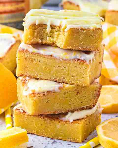 Lemon Brownies with White Chocolate.🍋🍋Perfect for Spring & Summer!