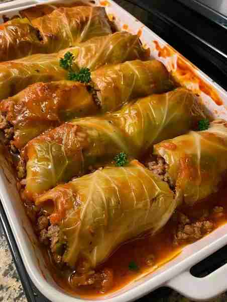 Stuffed Cabbages Rolls- OMG😱 DON'T LOSE THIS😋 Ingredients 1 cup COOKED long-grain rice (or similar...