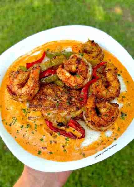 Red snapper & shrimp over grits with a creole cream sauce 🔥🔥🔥🔥