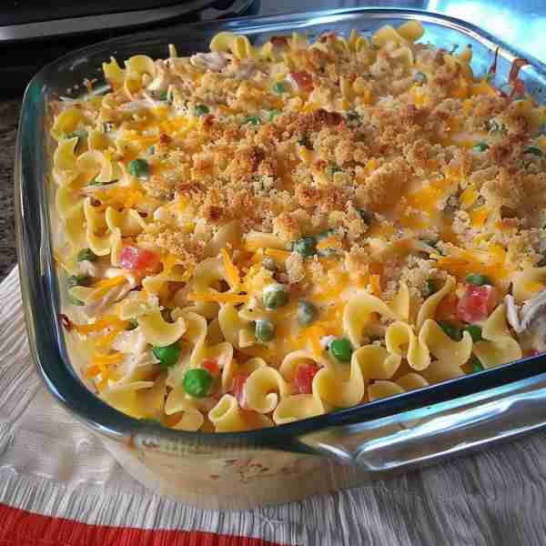 Chicken Noodle Casserole Ingredients 1 package (12 oz) egg noodles, cooked and drained Meat from 1 r...